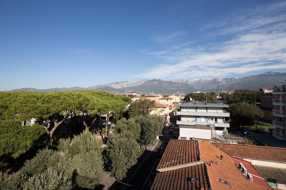 Hotel Roma 3*